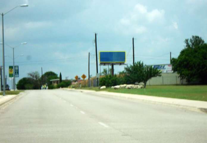 GRANDE AVE PKWY .3MI N/O PFLUGERVILLE LP Media