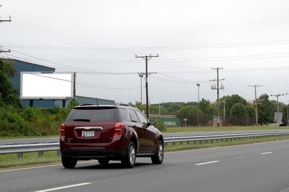 Location photo for Transverse Ave near KELSO DR & MARTIN BLVD eb (Middle River)