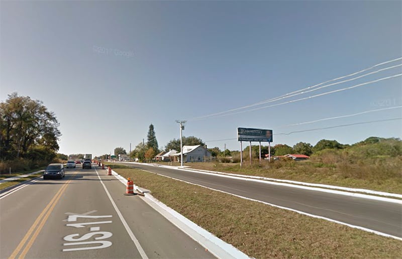 109 Hwy 17 South approximately 400 feet north of SW Carter Street