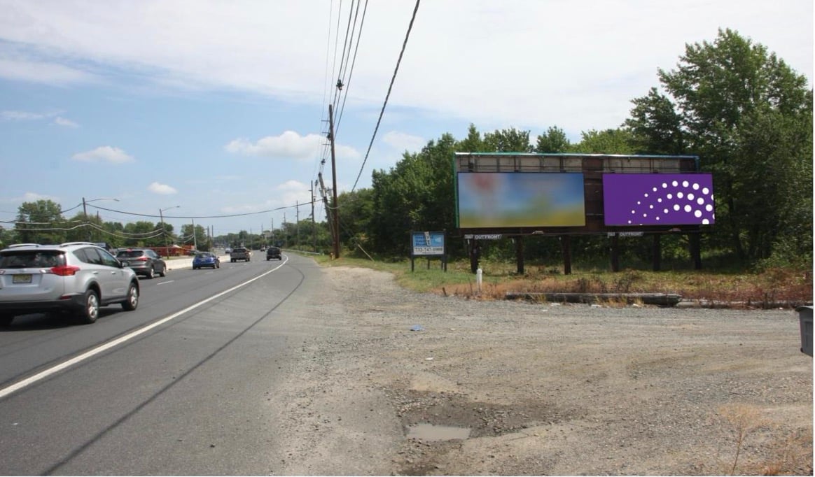 Location photo for NJ-36 near Romeo's Plaza (Middletown Township)
