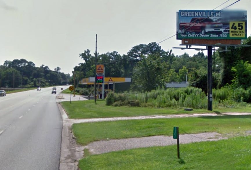 Location photo for Pierce St near Horseshoe Lumber Company (Andalusia)