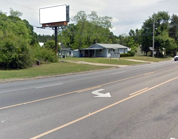 Location photo for Pierce St near Horseshoe Lumber Company (Andalusia)