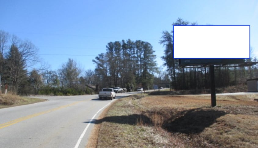 S/S Hwy 64/74A, 10.M E of JCT 9 Media