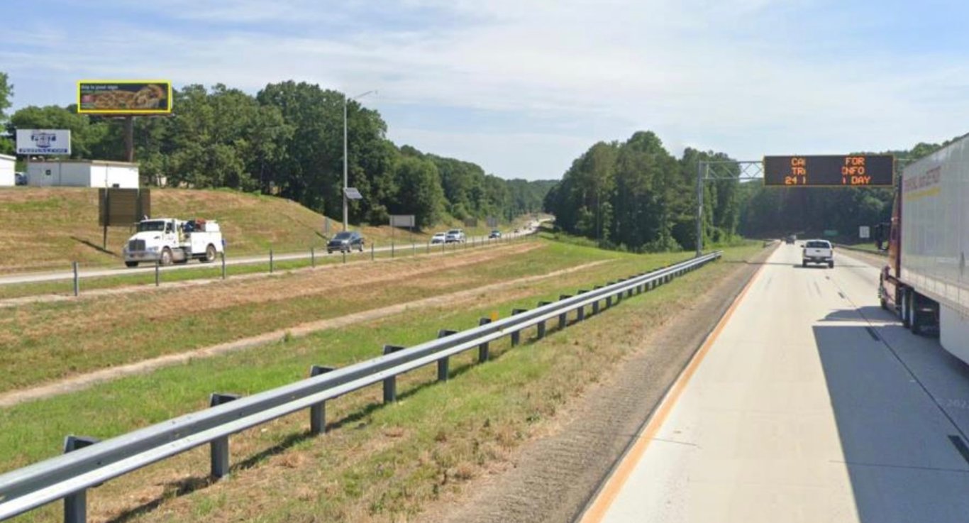 I-985 WS 0.25mi N/O SR 60 F/S - 1 Media