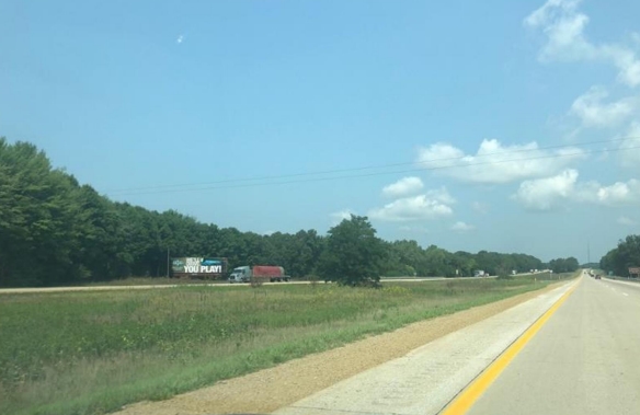 US-131 0.7 mi S/O "D" Ave. WS Media