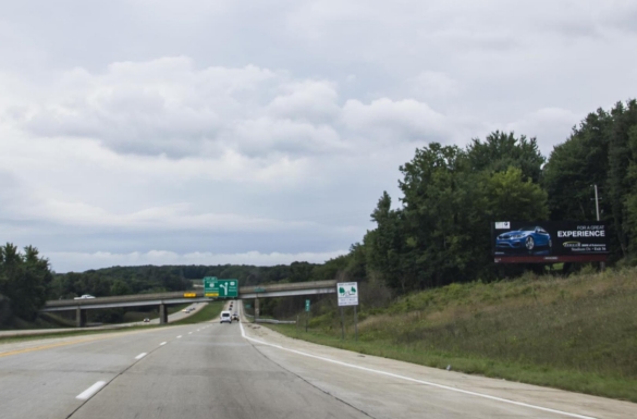 US-131 100 ft N/O Ravine Rd. Overpass WS Media