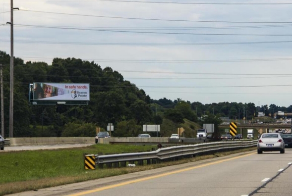 US-131 1.3 mi S/O SR-43 Jct ES Media