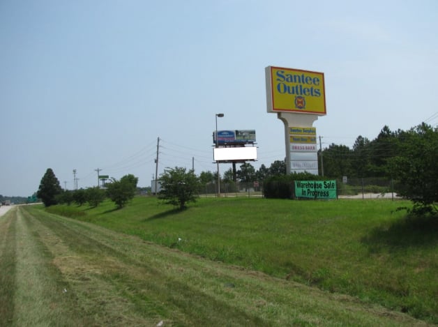 e/s I-95 mm 97.7 - Bottom panel - S/F RR Media