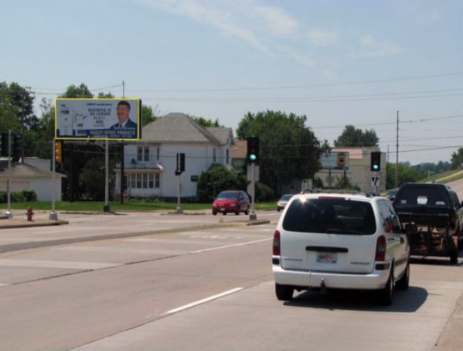 BRIDGE ST @ 3RD ST E/1 Media