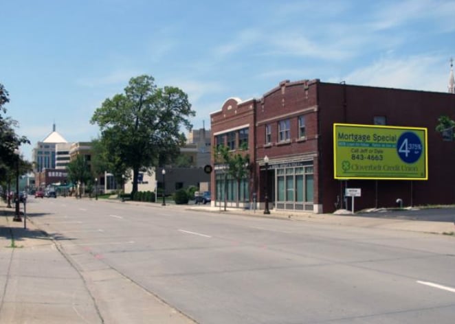 SCOTT ST 150' W/O 6TH ST - E/1 Media