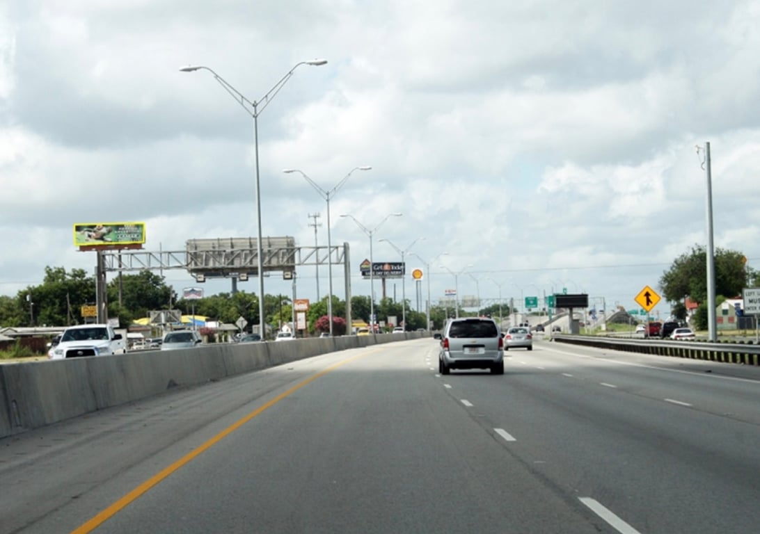 Location photo for Interstate 35 Access Rd near Bexar County Antabuse Program, Harlandale (San Antonio)