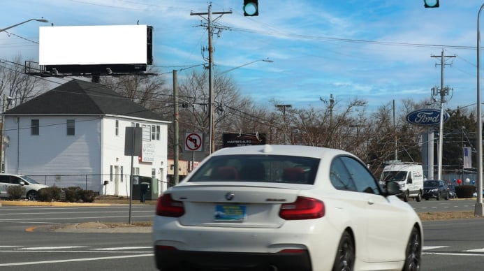 Location photo for S Dupont Hwy near Dupont Hwy @ Nur Temple (New Castle)