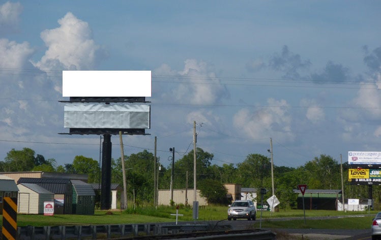 N/S Hwy 190, 3.5 M E of I-49 - Top Panel Media