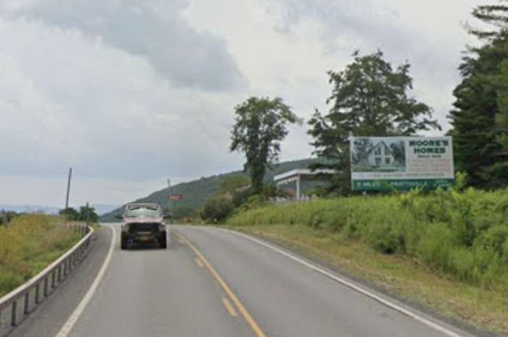 Roxbury, NY, Delaware County, Rt. 23 Near Oneonta (MM 1049), E/F