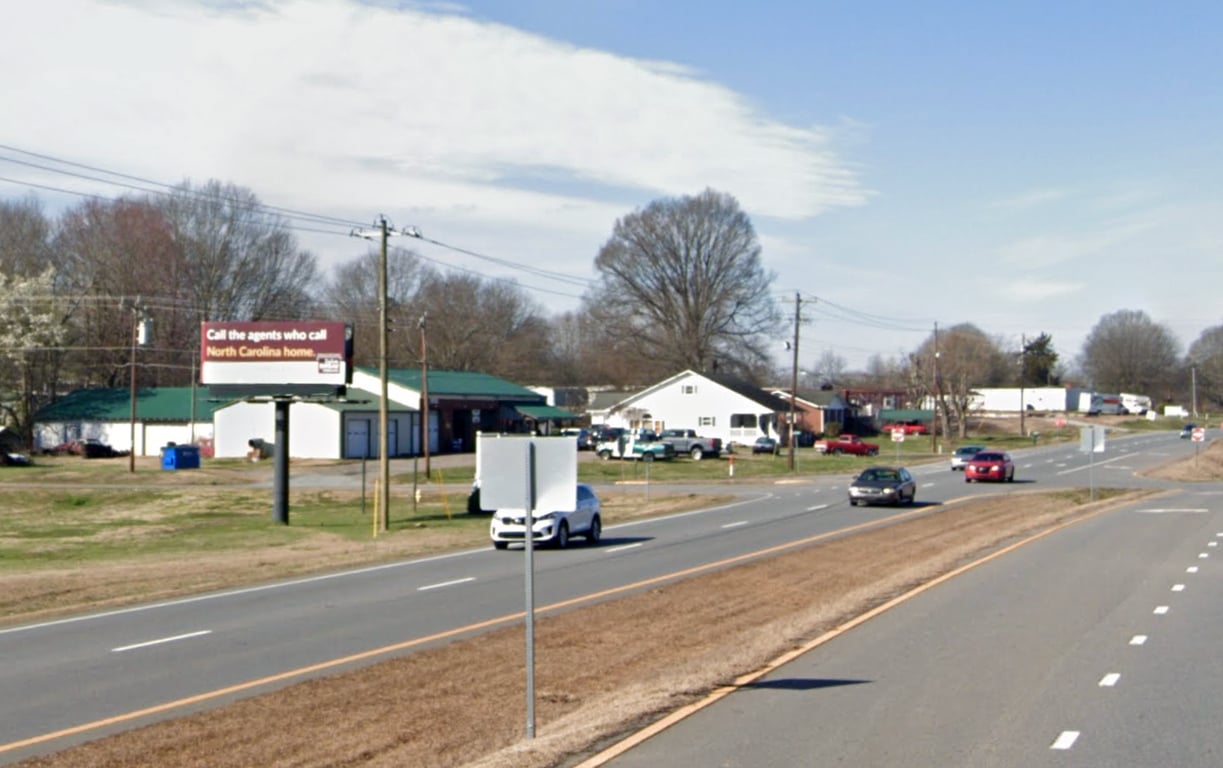 S/S Hwy 74, 3.7 M W of Jct. Hwy 226 N Media