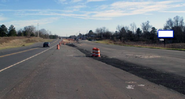 Location photo for W/S Hwy 221, 1.1 M S of Hwy 74