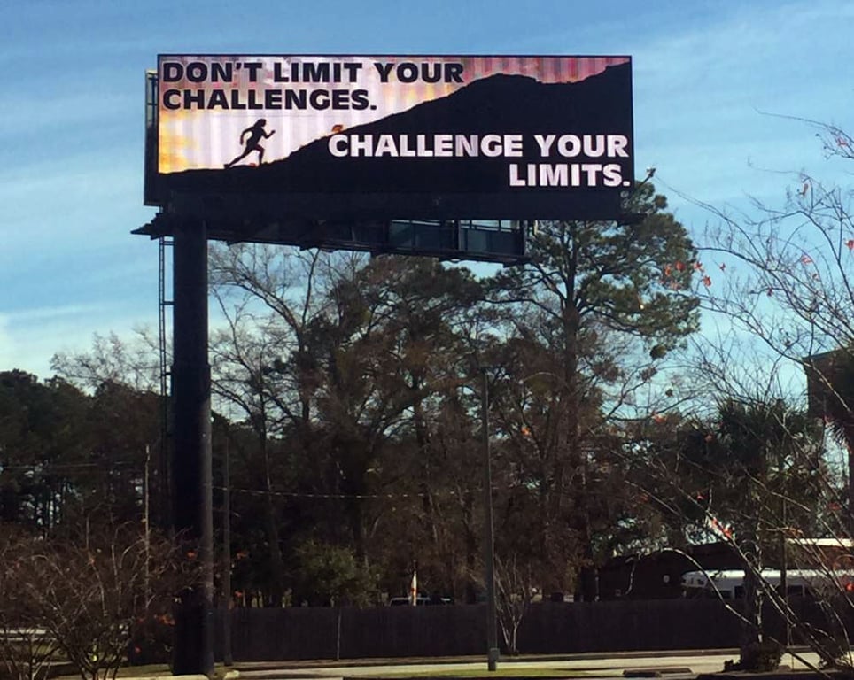 E/S I-65, .3 M S of Hwy 45 Media