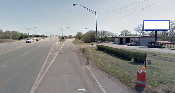 W/S Hwy 81, 2.2 M S of Hwy 412 Media