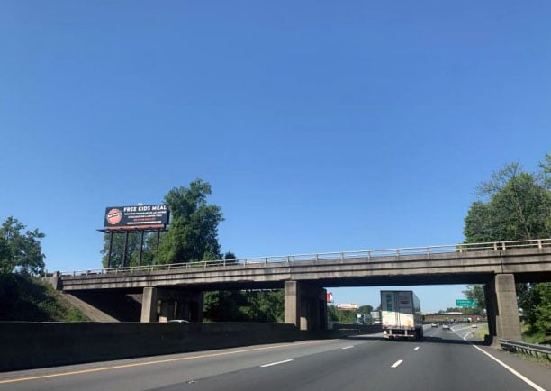 I-85 300 ft N/O GROVES ST ES Media