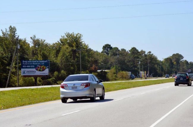 US HWY 17 N E/S 1.90 MI N/O 210 N NF Media