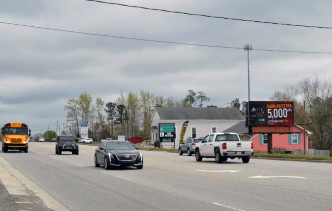 US HWY17 E/S 500 FT N/O State Hwy 210 SF Media