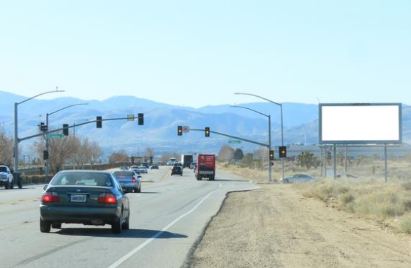 Location photo for Sierra Hwy WS 1.1mi N/O Av P F/N - 1