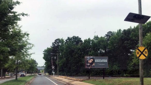 Location photo for 5700 Old Pineville Rd 340 ft N/O Griffith Rd WS