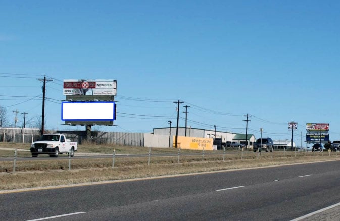 Hwy 82 - 1225’ e/o Reynolds Rd. Media