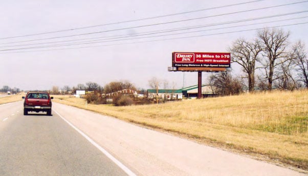Hwy 41 0.4 mi N/O MM 73 ES Media