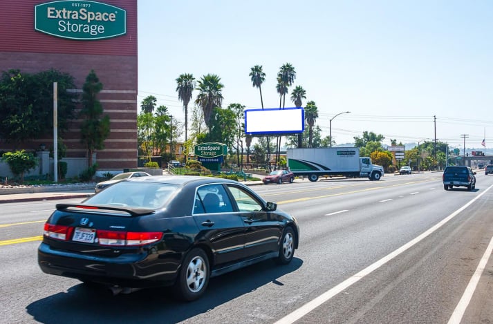 Location photo for Main near E Main St & 1523 (El Cajon)