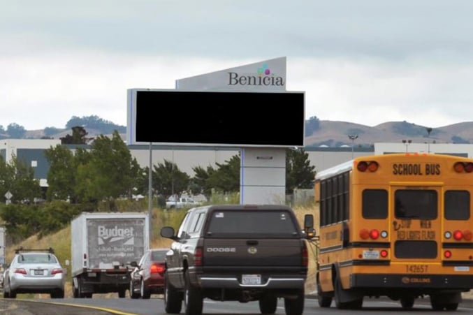 I-680 3500 ft W/O Lake Herman RD F/NE Media