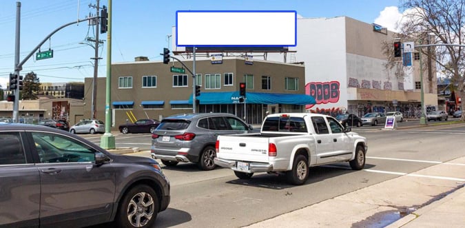 Broadway & 38Th St NW/S F/S Media