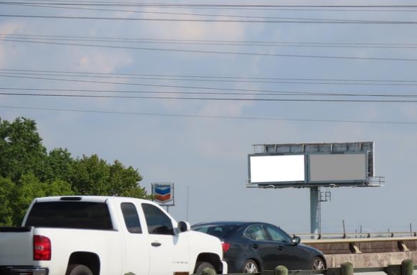 Location photo for Morris Ave near Manvel Town Center (Manvel)