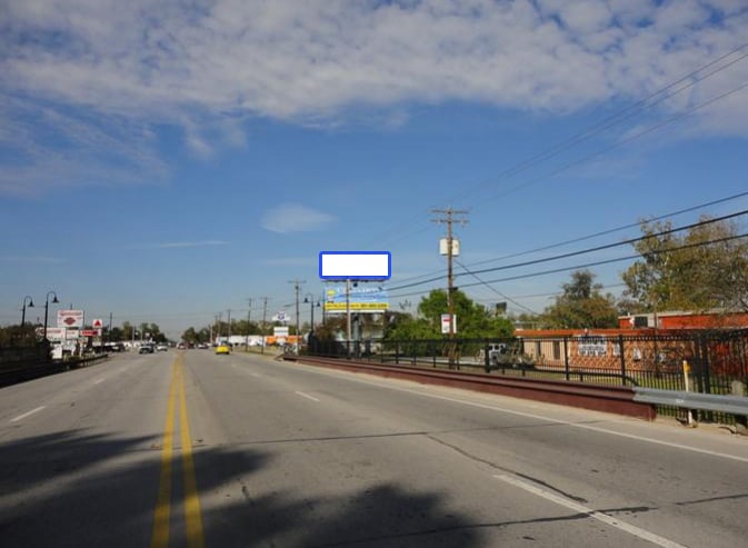 Location photo for N Gordon St near Marina Park (Alvin)