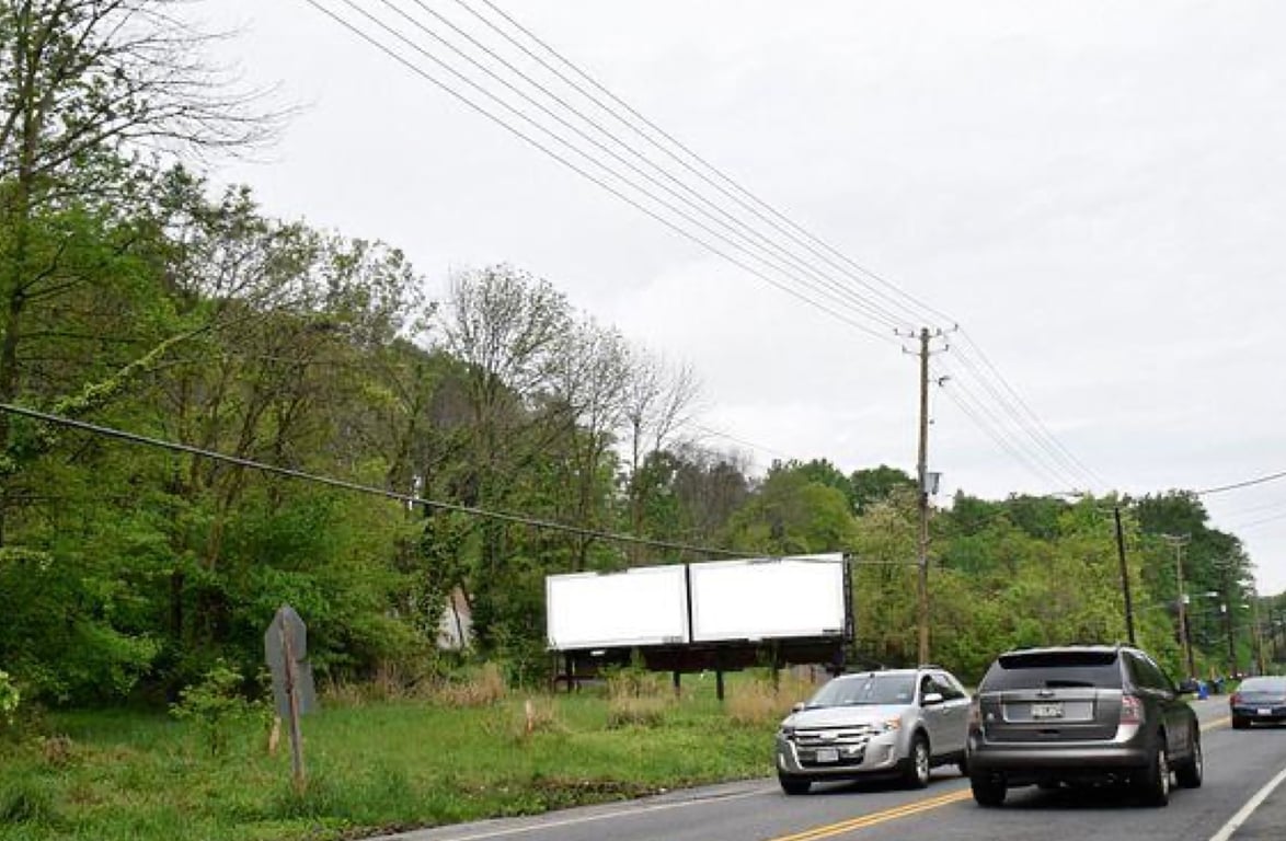 Location photo for Livingston Rd near Birchwood Dr & Livingston Rd (Oxon Hill)