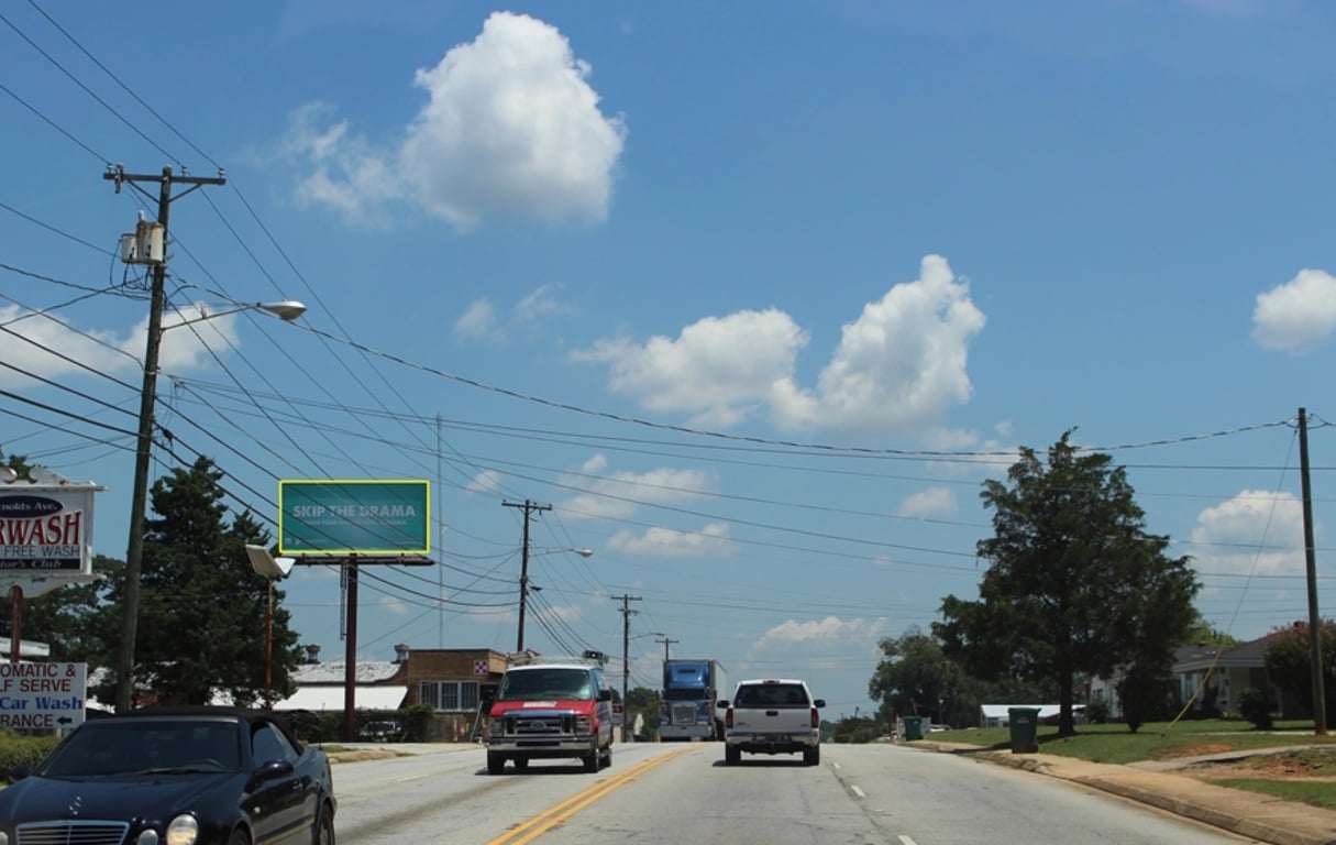 Location photo for Reynolds Ave (Greenwood)