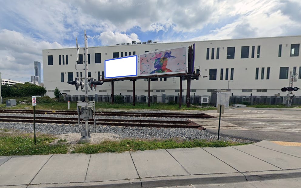 Location photo for NE Miami Ct near Miami City Cemetery, Edgewater (Miami)