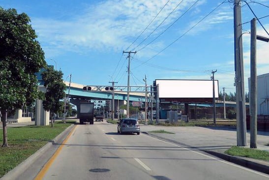 Location photo for NW 25th St near NW 72 Av & NW 25 St (Miami)