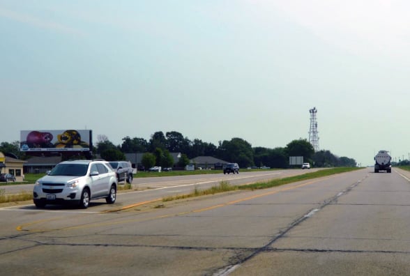Location photo for Eastgate Drive near Illinois Cancer Care Washington (Washington)