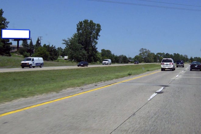 Location photo for Service Rd NE near Service/1695 Service (EB), Northeast (Grand Rapids)