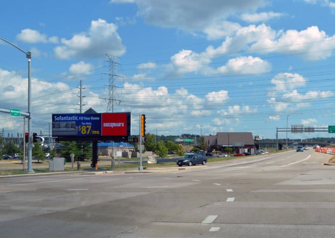 Location photo for W Camp St near River Road & Camp (East Peoria)