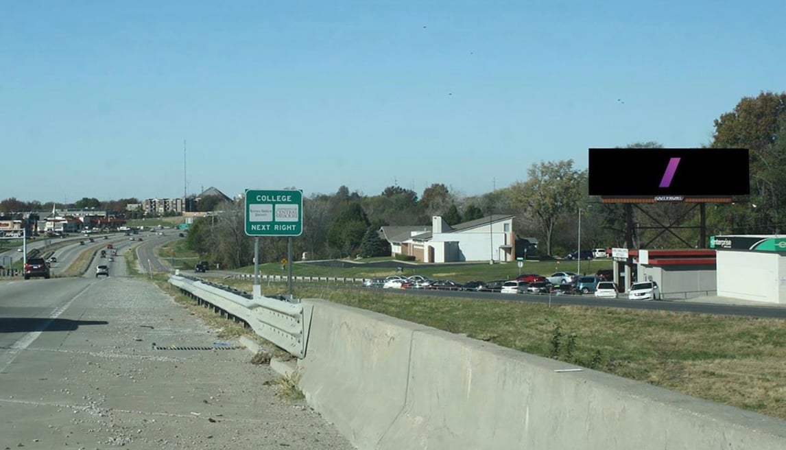 Location photo for SW Blue Pkwy (Lee's Summit)