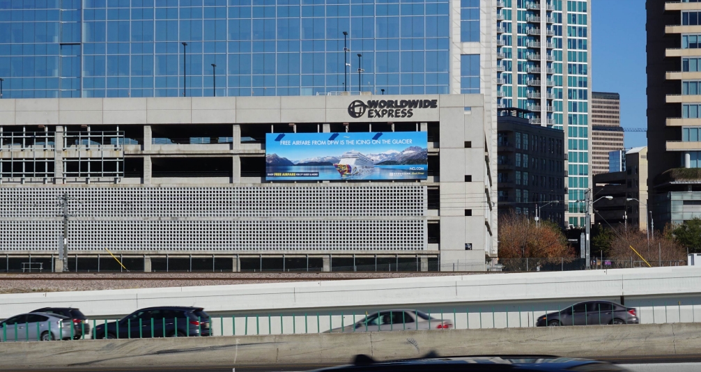 Location photo for Lamar St near Perot Museum of Nature and Science, Victory Park (Dallas)