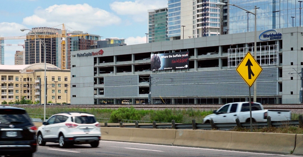 Location photo for Lamar St near Perot Museum of Nature and Science, Victory Park (Dallas)