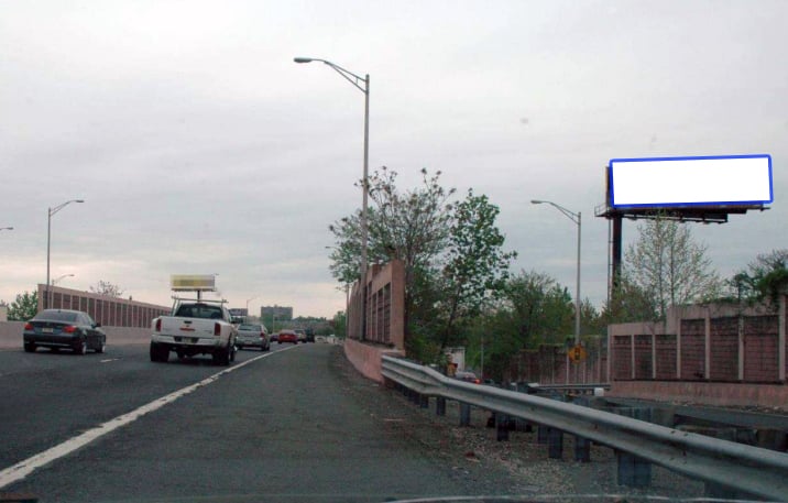 Location photo for Dayton Ave near Dayton Ave at Monroe St (Passaic)