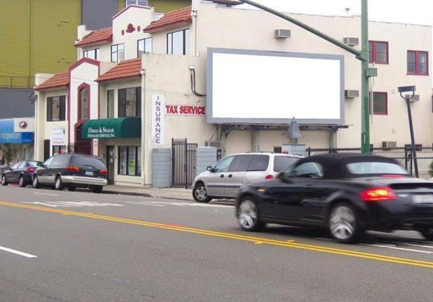 Location photo for Claremont Ave near Claremont Clinic East: UCSF Benioff Children's Hospital Oakland, Shafter (Oakland)