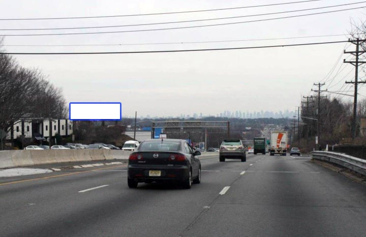 Location photo for Hollywood Ave near Rt-3 at Passaic Ave (Clifton)