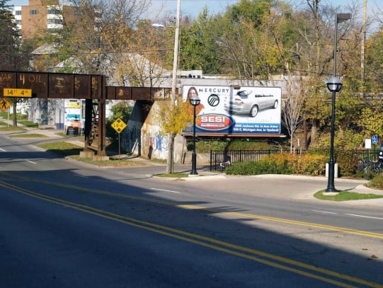 Location photo for W Huron St near Huron River Water Trail (Ann Arbor)