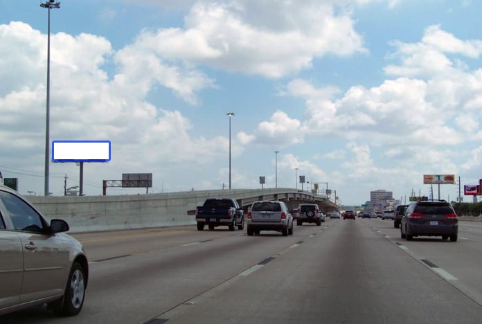 59S S/O Bissonnet W/S F/S Media