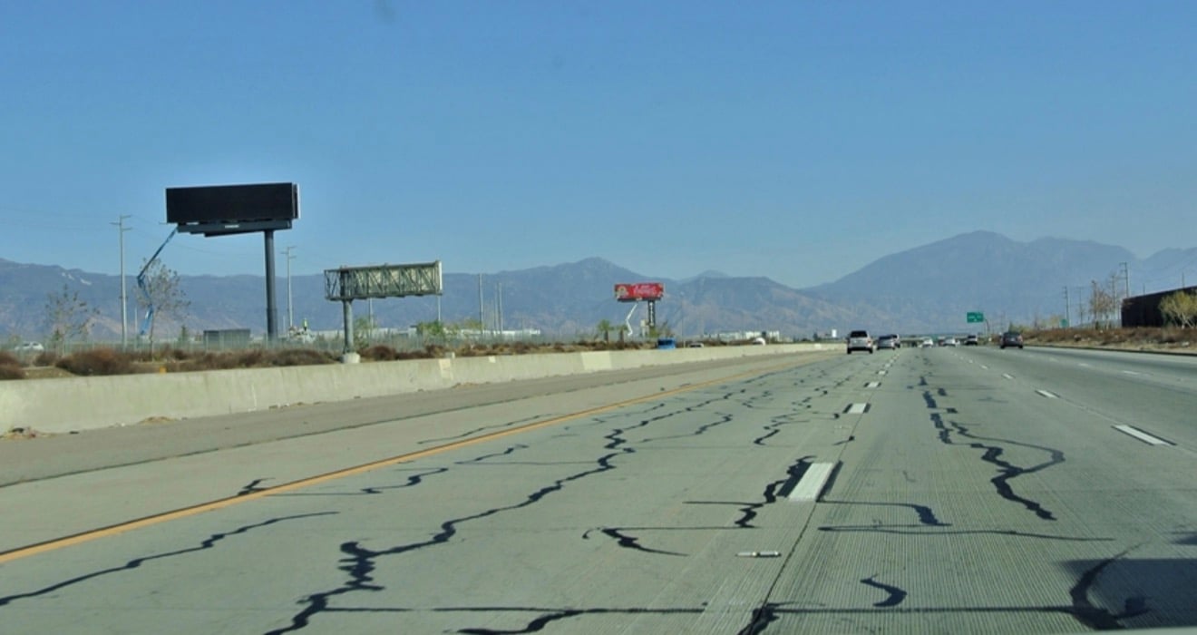 I-210 NL .5 MI W/O ALDER Media